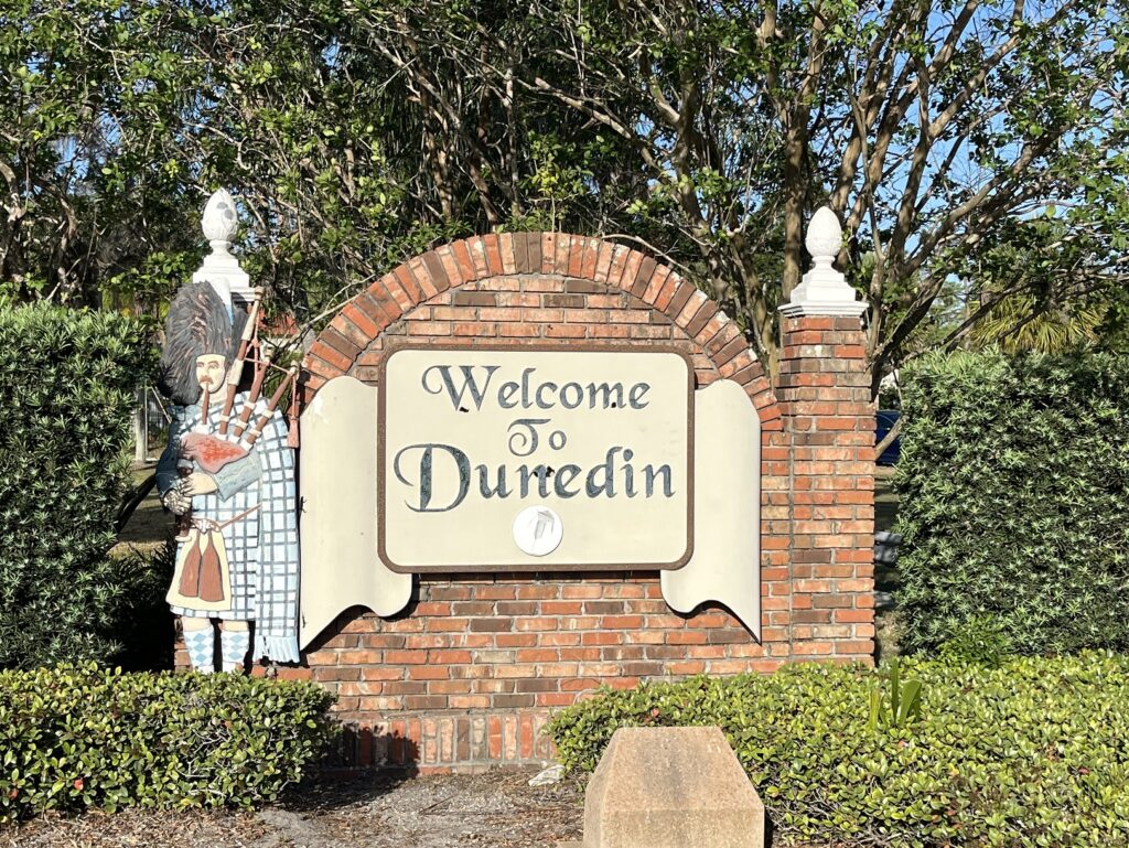 Welcome to Dunedin, Florida entrance sign